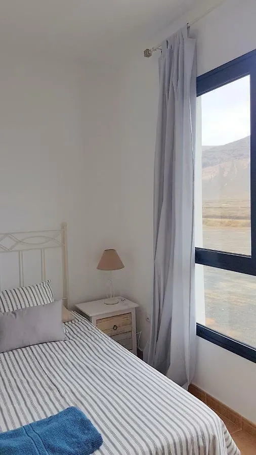 Holiday home The White House Villa Orzola