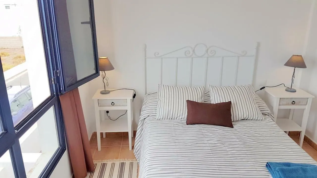 Holiday home The White House Villa Orzola